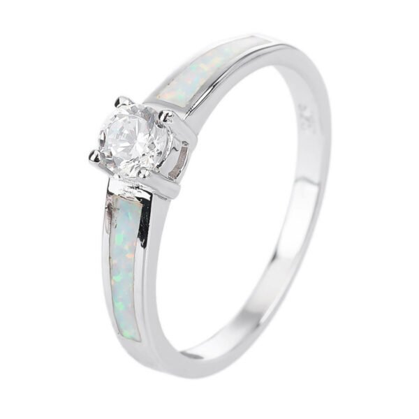 Stříbrný prsten SOLITÉR bílý OPÁL Velikost prstenu: 50