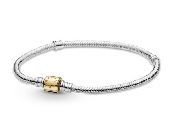 Pandora Elegantní stříbrný náramek se zlatou sponou 599347C00 19 cm